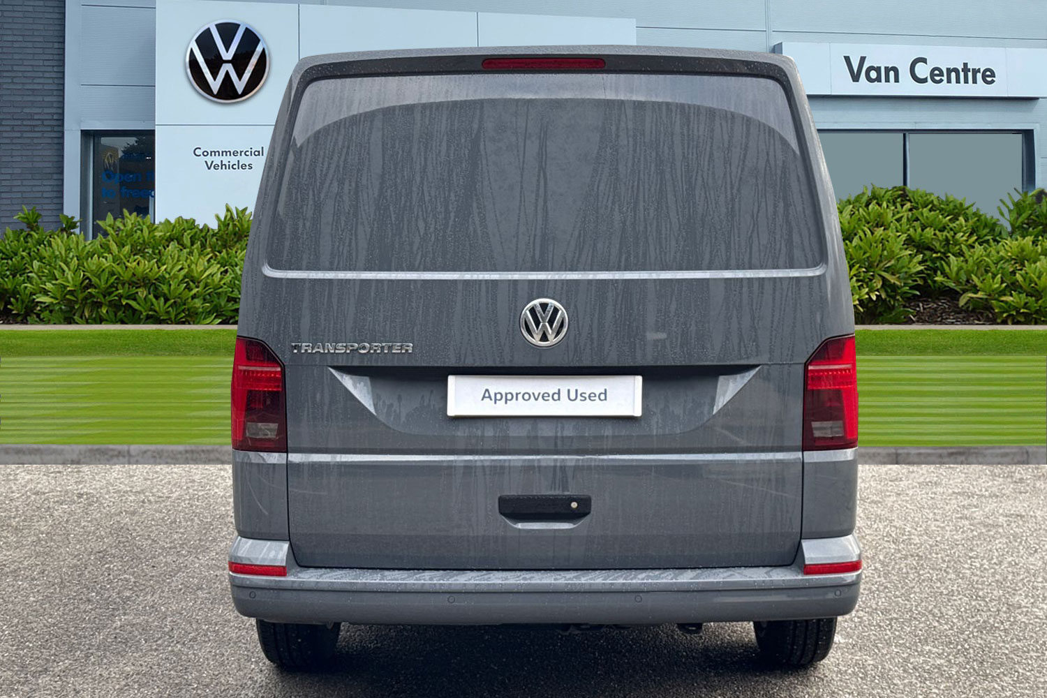 Used Volkswagen Transporter 2024 for sale - 77117740: Photo 4