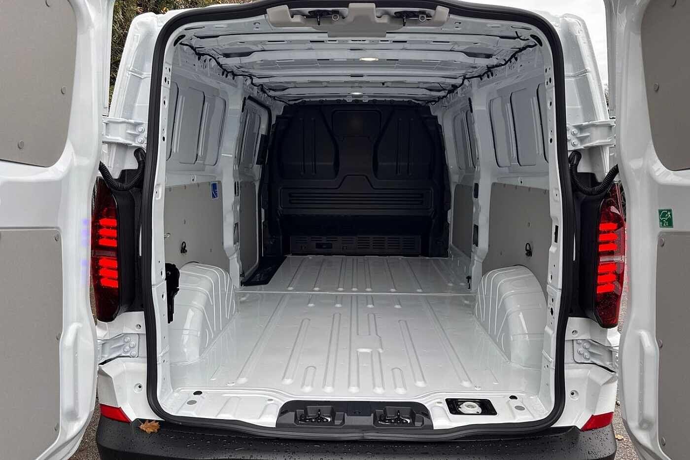 Used Volkswagen Transporter 2025 for sale - 76509175: Photo 9