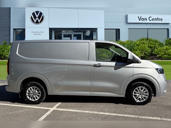 Used Volkswagen Transporter 2025 for sale - 78537527: Photo