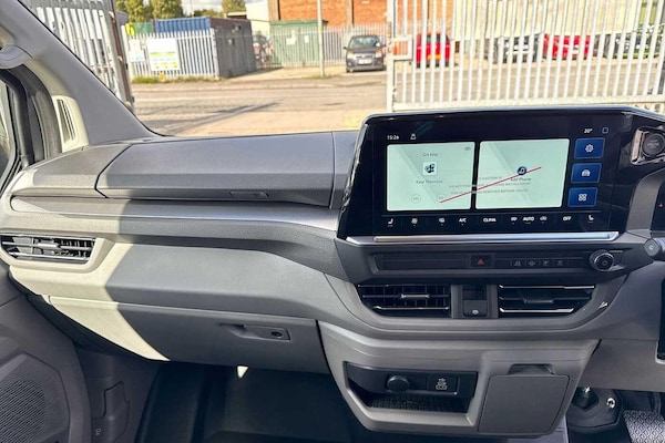Used Volkswagen Transporter 2025 for sale - 76143804: Photo 14