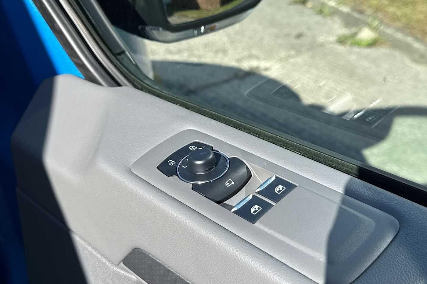 Used Volkswagen Transporter 2025 for sale - 76385466: Photo 17