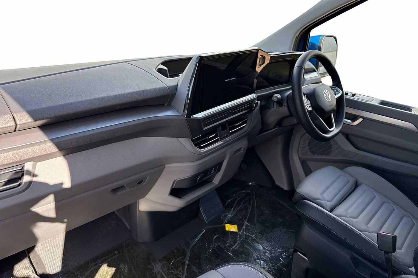 Used Volkswagen Transporter 2025 for sale - 76385466: Photo 2