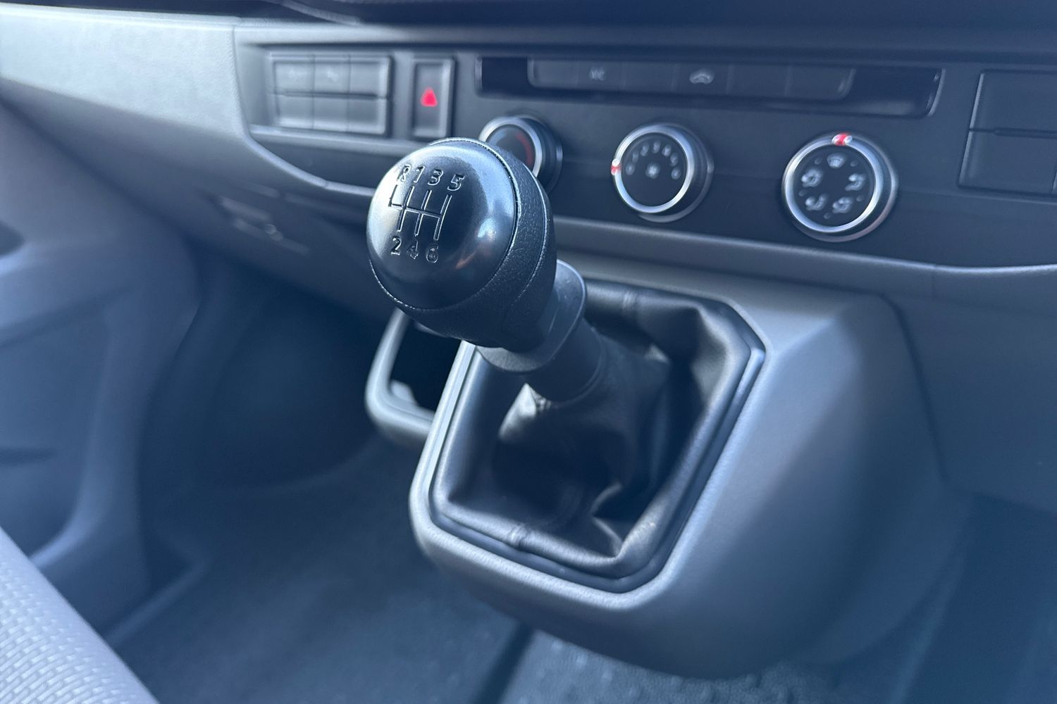 Used Volkswagen Transporter 2022 for sale - 76836318: Photo 23