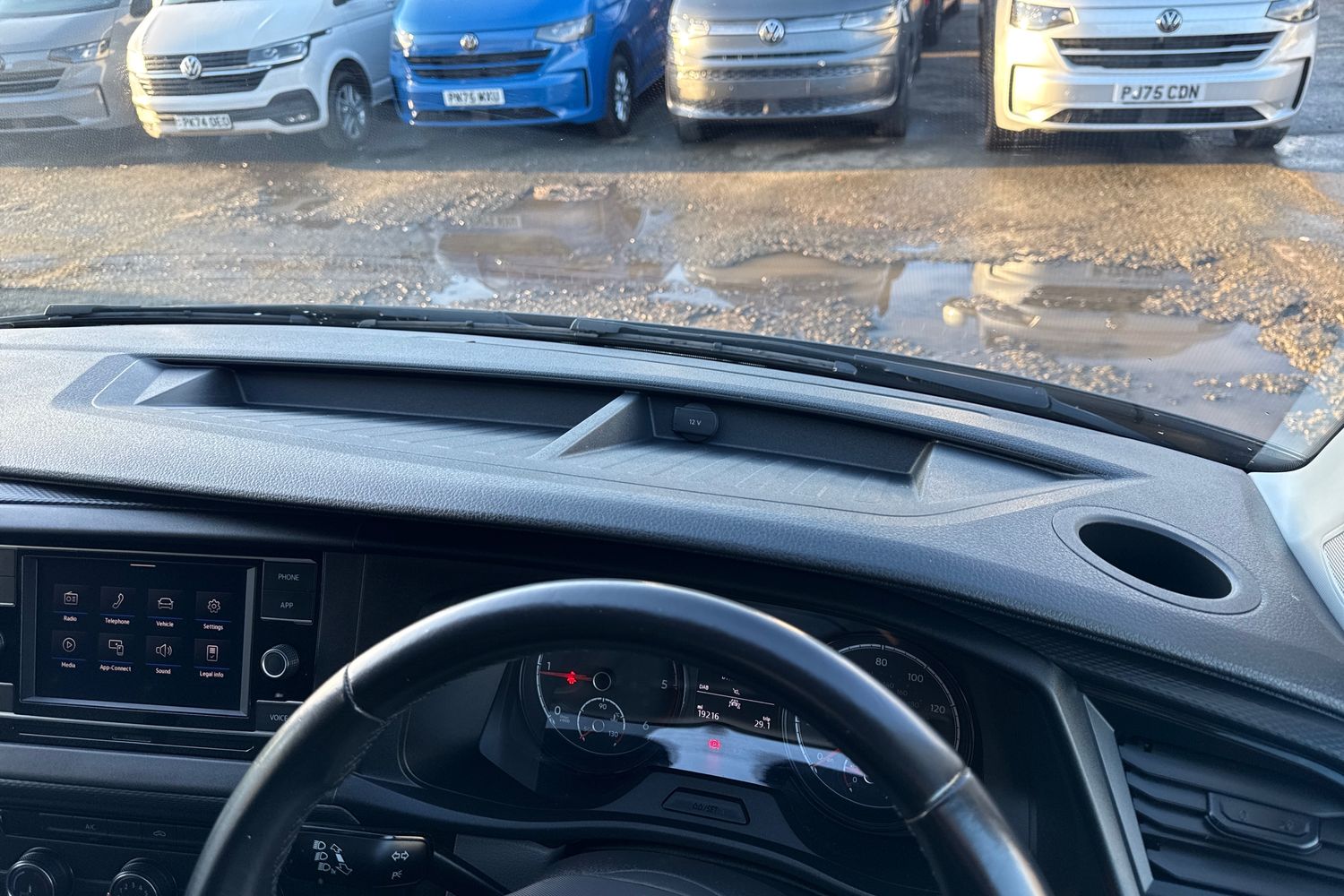 Used Volkswagen Transporter 2022 for sale - 76836318: Photo 40