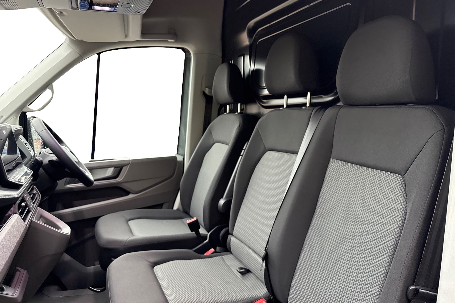 Used Volkswagen Crafter 2025 for sale - 76508958: Photo 15