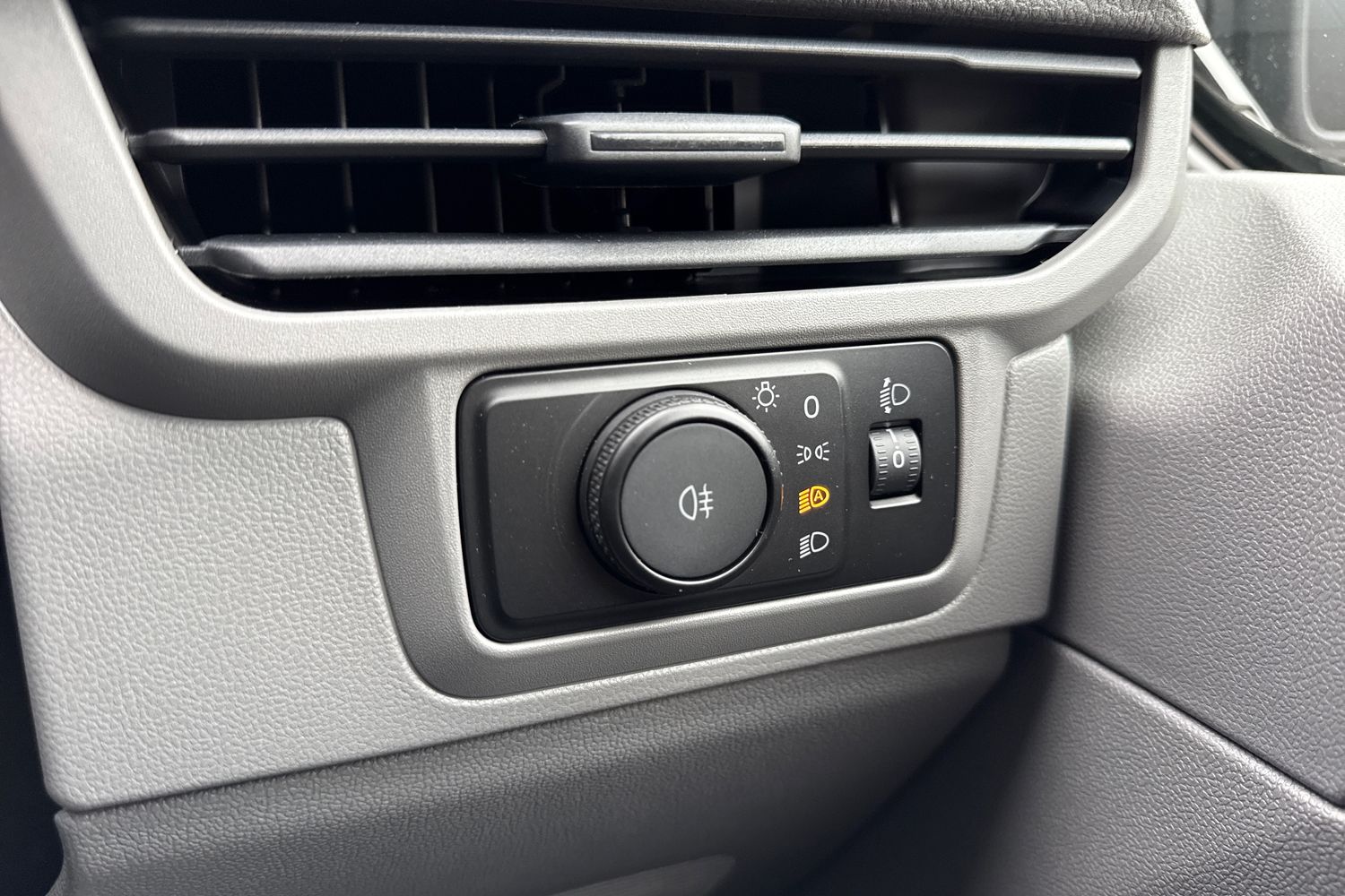 Used Volkswagen Transporter 2025 for sale - 76316309: Photo 28