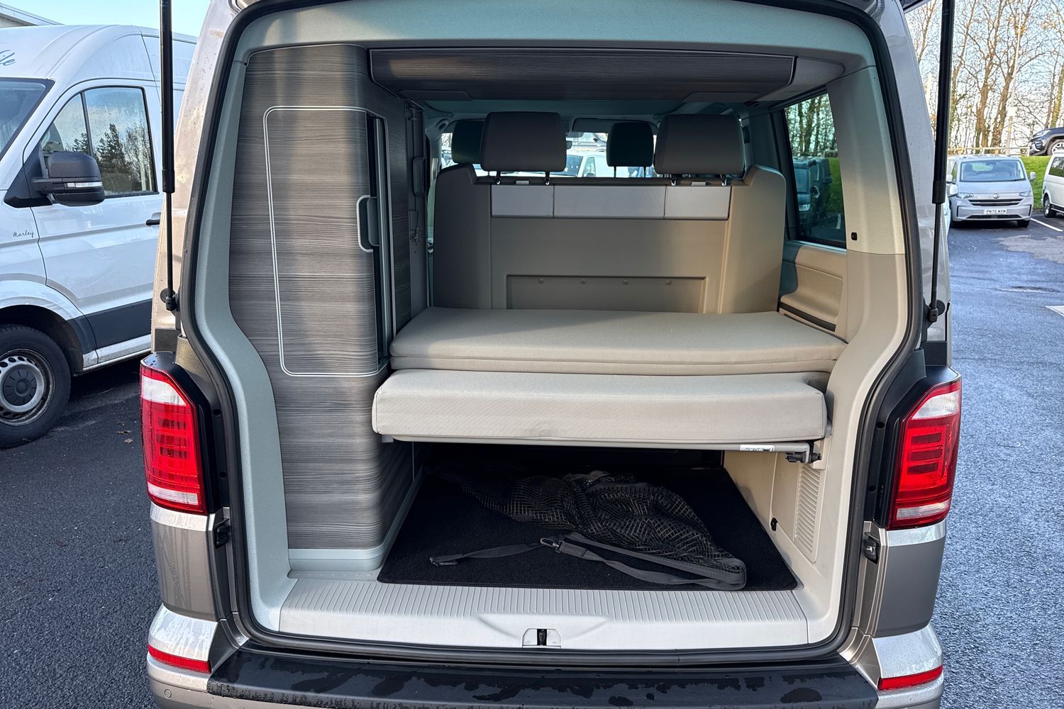 Used Volkswagen California 2018 for sale - 76836319: Photo 6