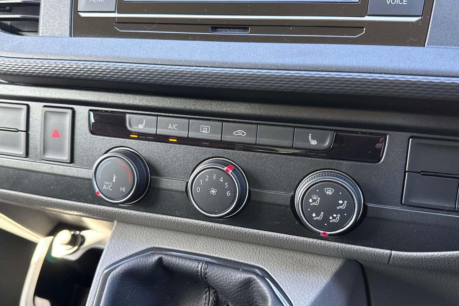 Used Volkswagen Transporter 2024 for sale - 78043433: Photo 18