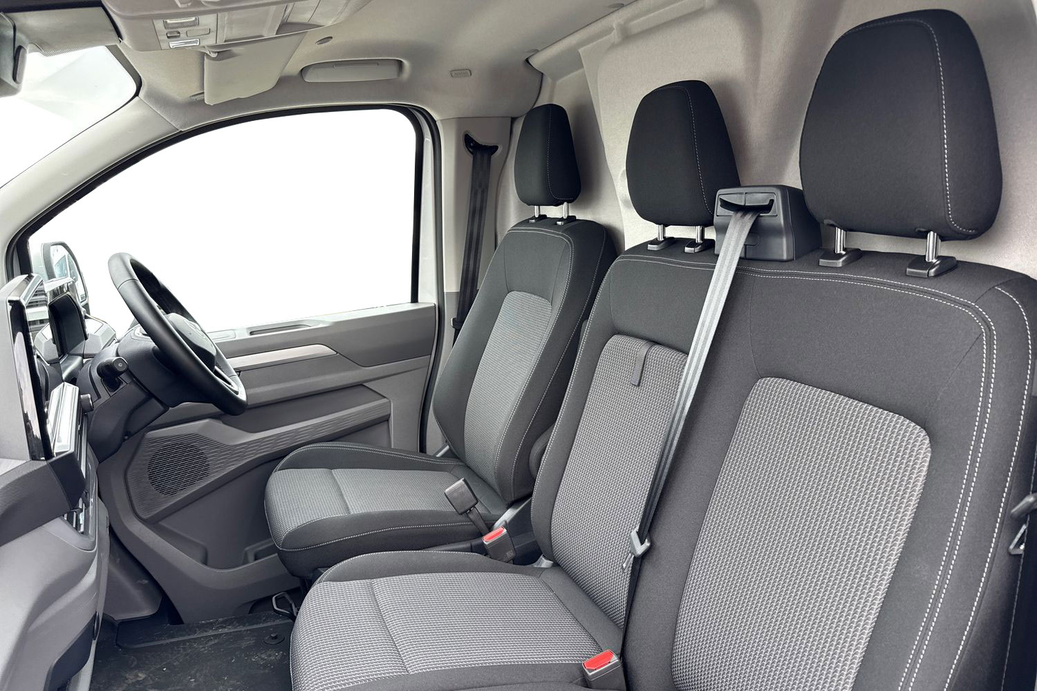 Used Volkswagen Transporter 2025 for sale - 76453612: Photo 15