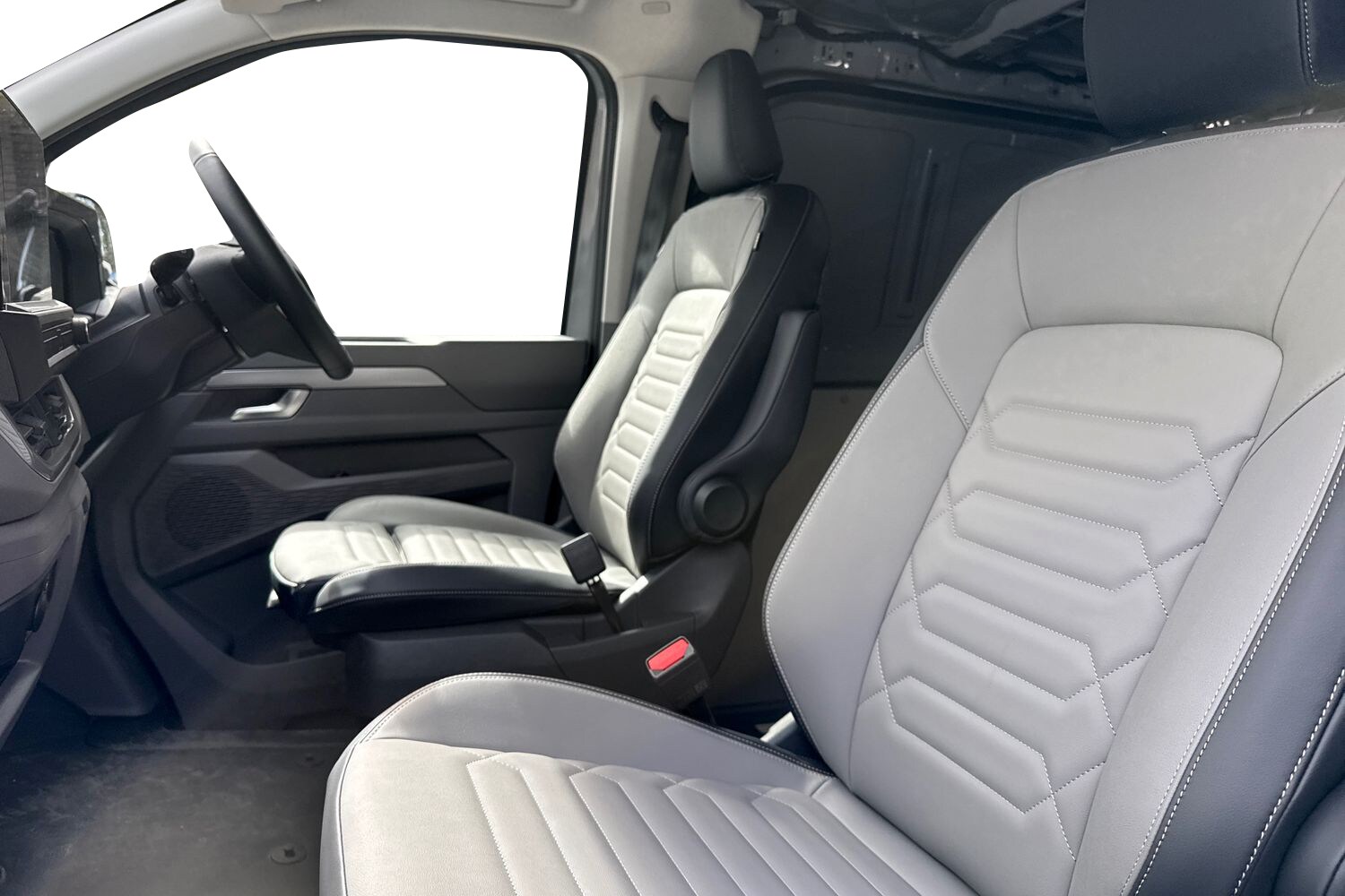 Used Volkswagen Transporter 2026 for sale - 78077370: Photo 15