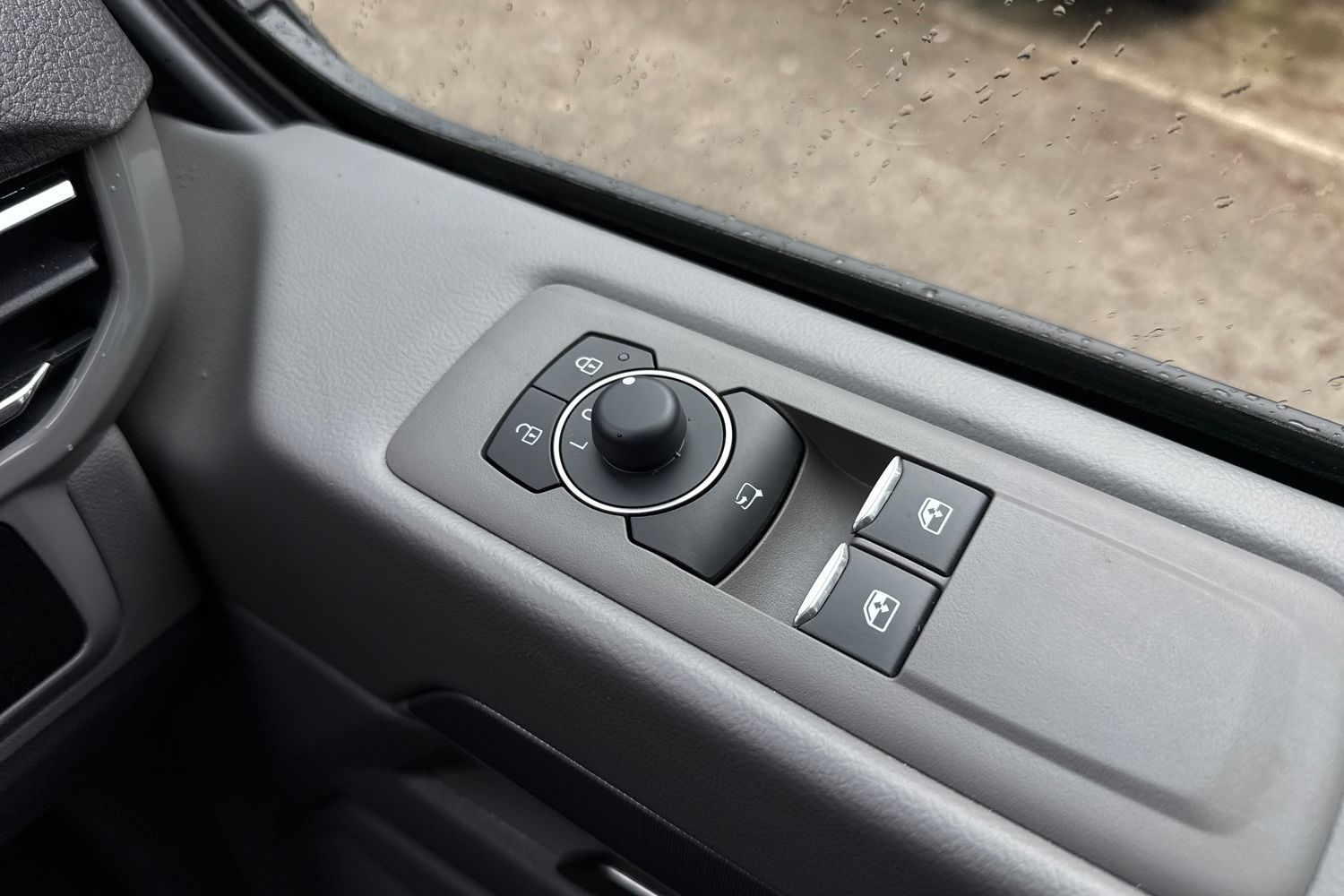 Used Volkswagen Transporter 2026 for sale - 78077370: Photo 24