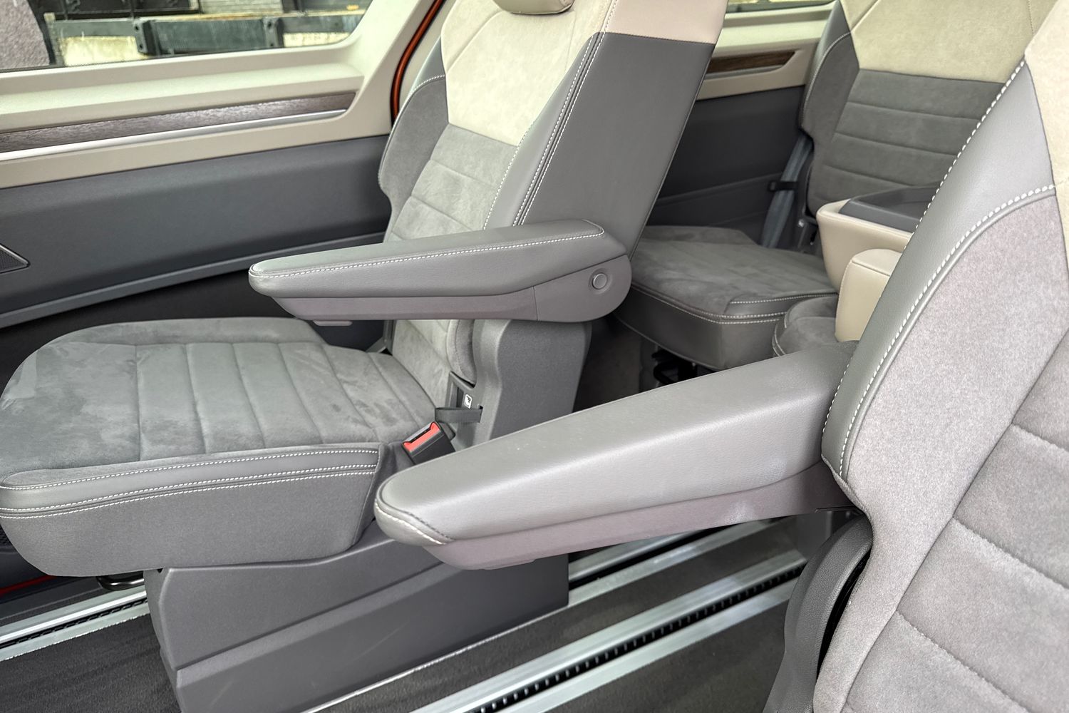 Used Volkswagen Multivan 2025 for sale - 77733607: Photo 39