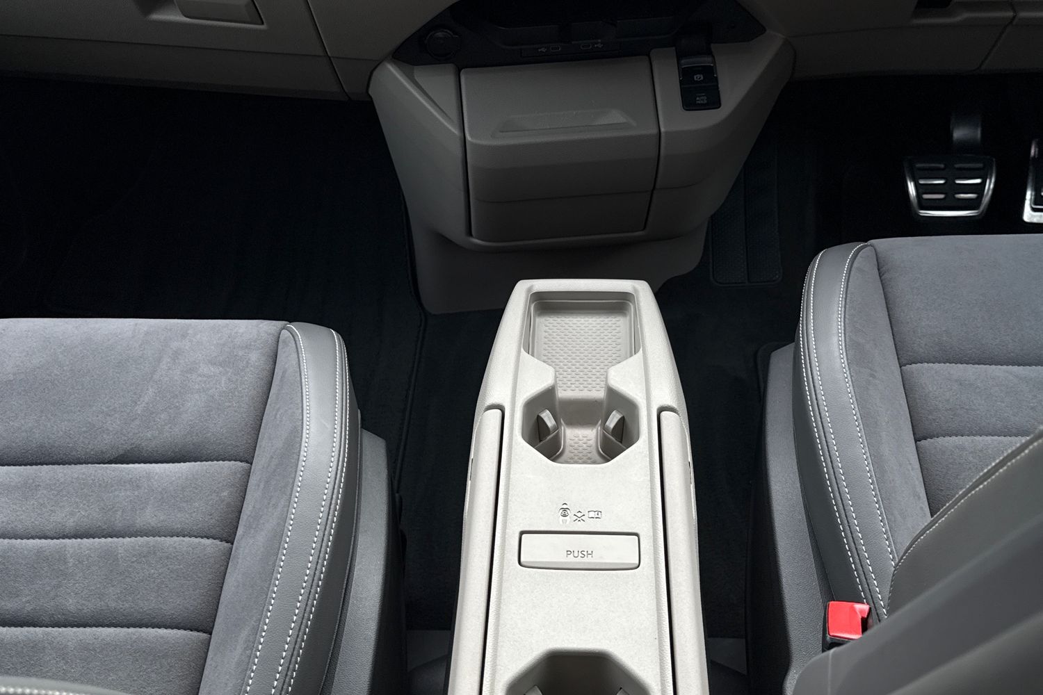 Used Volkswagen Multivan 2025 for sale - 77733607: Photo 44