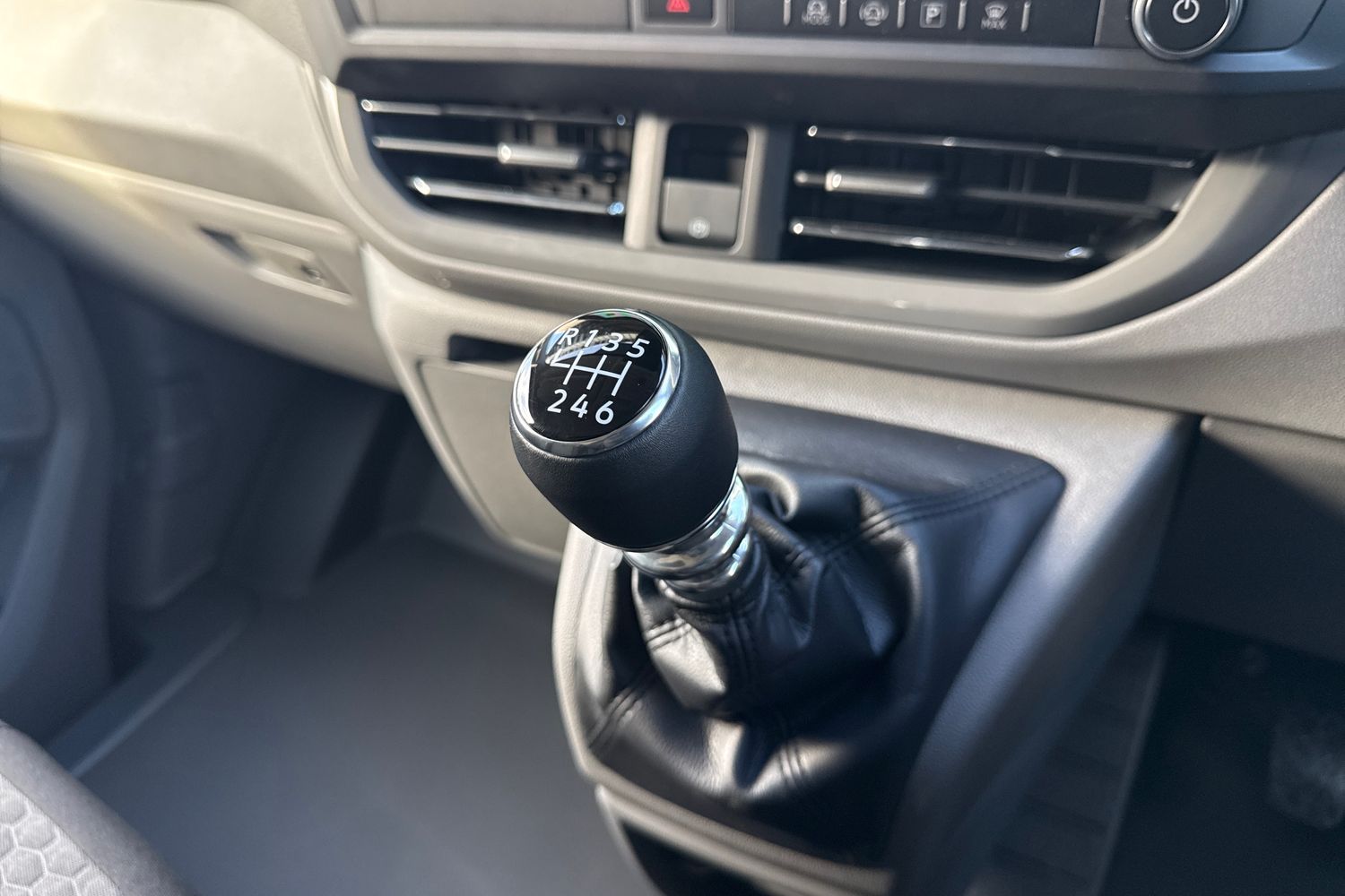 Used Volkswagen Transporter 2025 for sale - 77226526: Photo 22