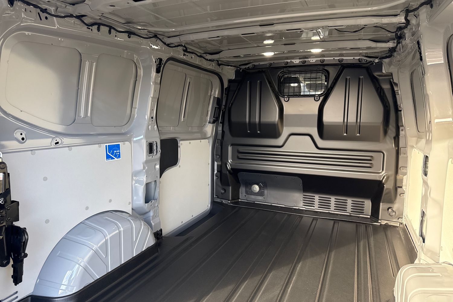 Used Volkswagen Transporter 2025 for sale - 77226526: Photo 40