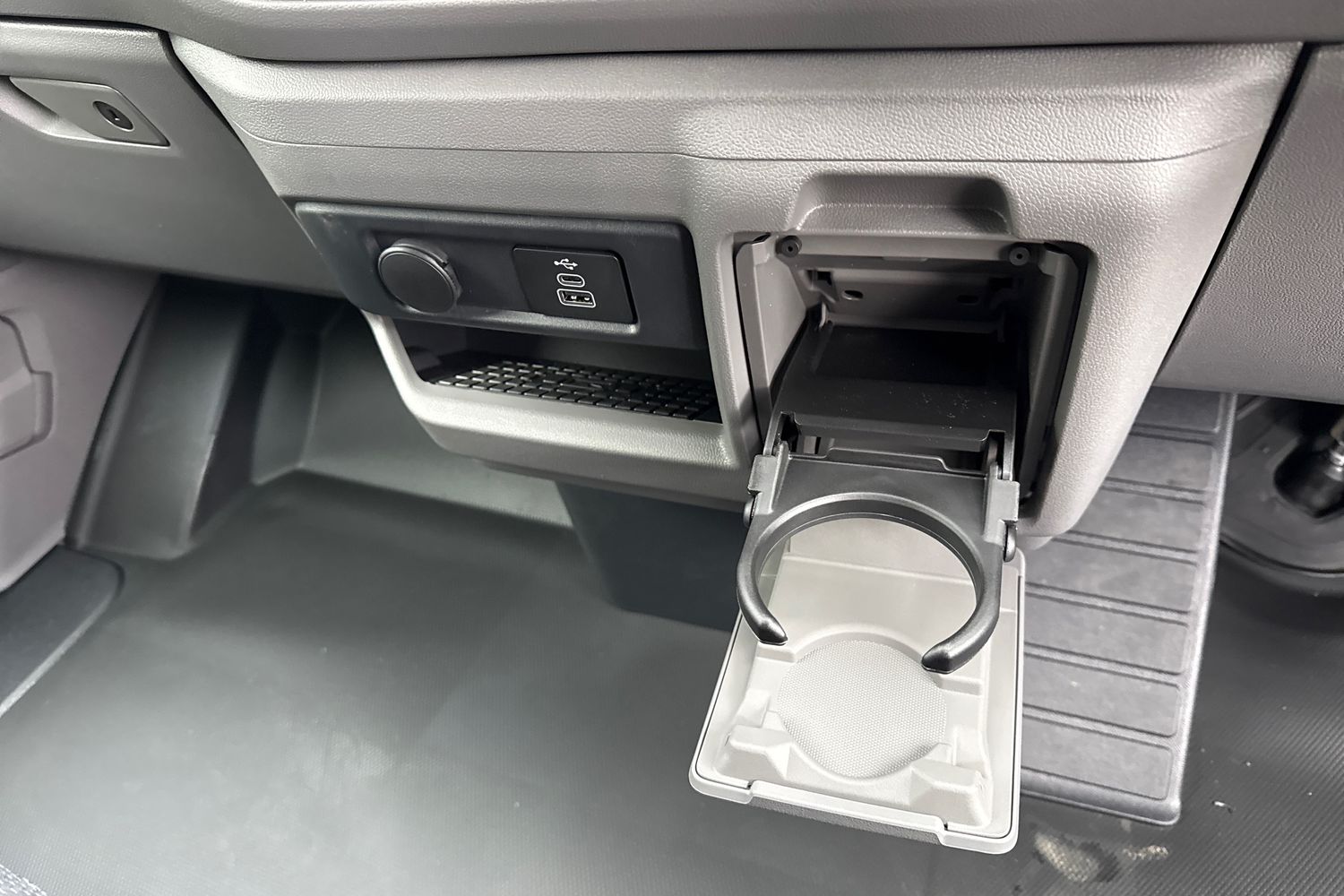 Used Volkswagen Transporter 2025 for sale - 76919373: Photo 36