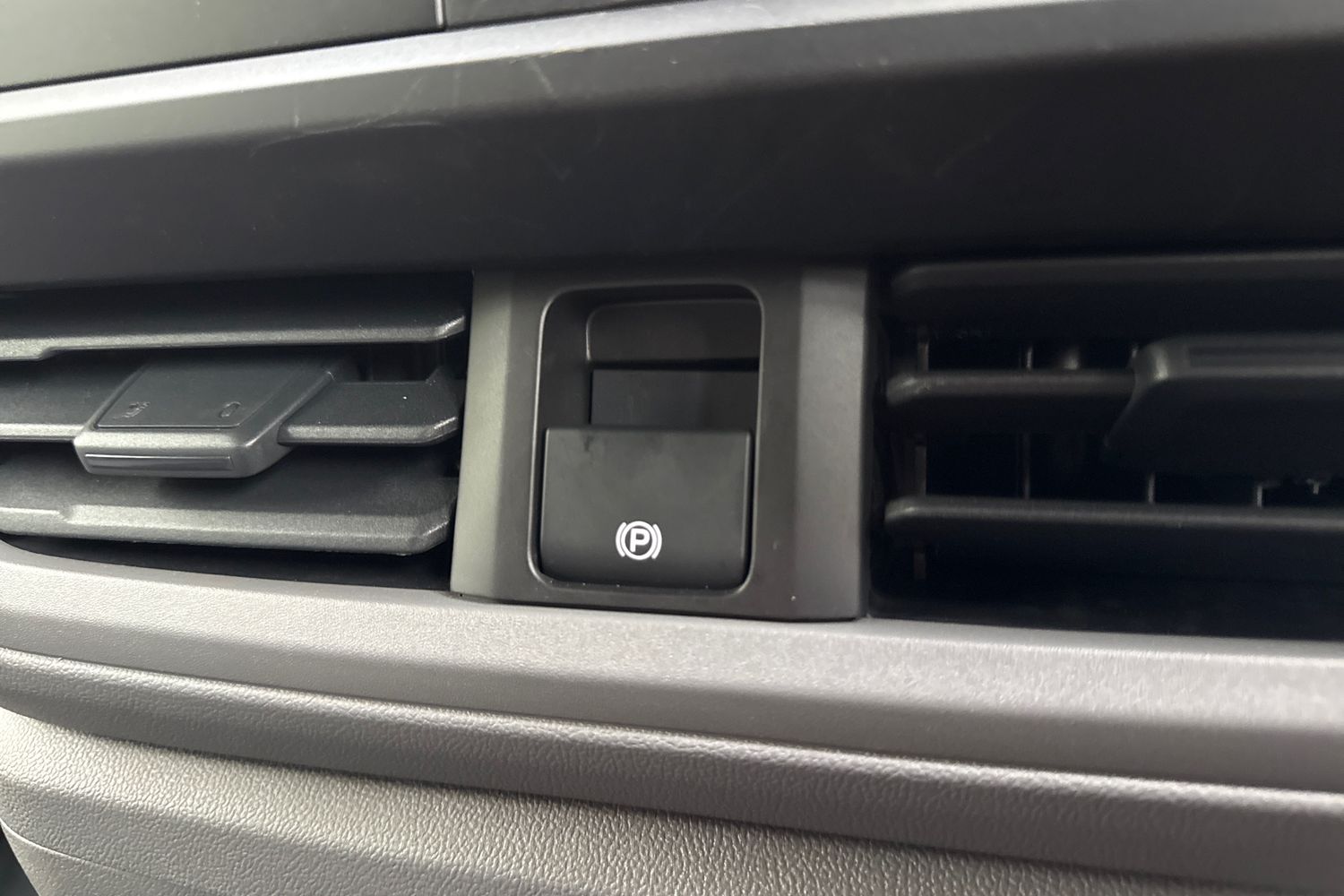 Used Volkswagen Transporter 2025 for sale - 76919373: Photo 38