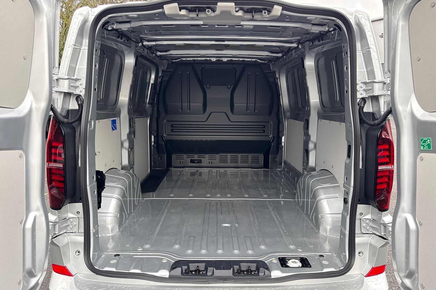 Used Volkswagen Transporter 2025 for sale - 76919373: Photo 6