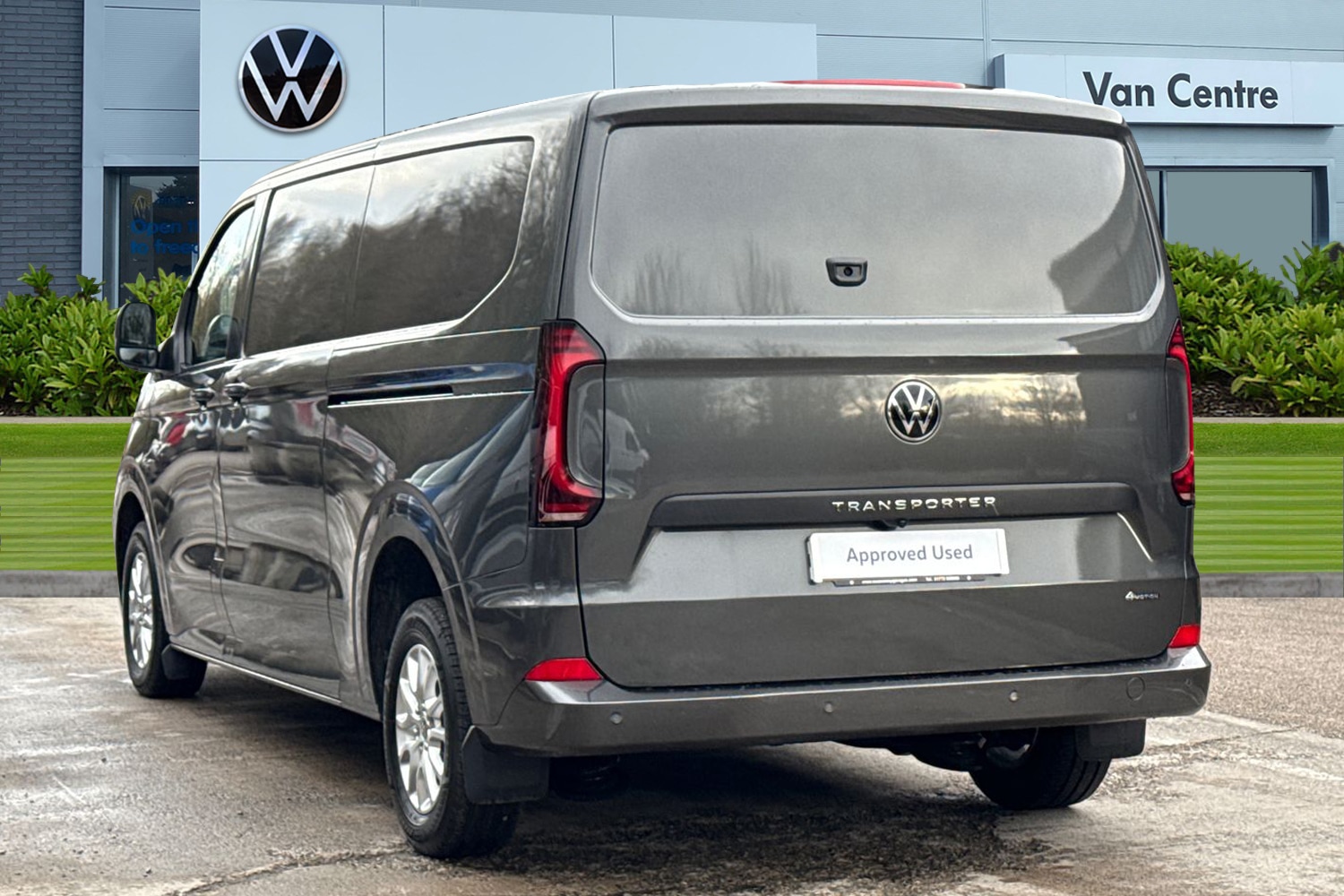 Used Volkswagen Transporter 2025 for sale - 77287203: Photo 2