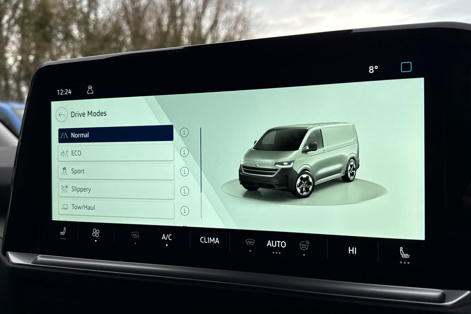 Used Volkswagen Transporter 2025 for sale - 77287203: Photo 36