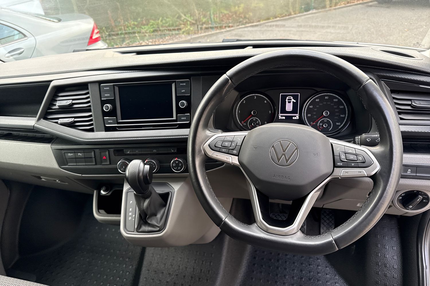 Used Volkswagen Transporter 2024 for sale - 77083946: Photo 17