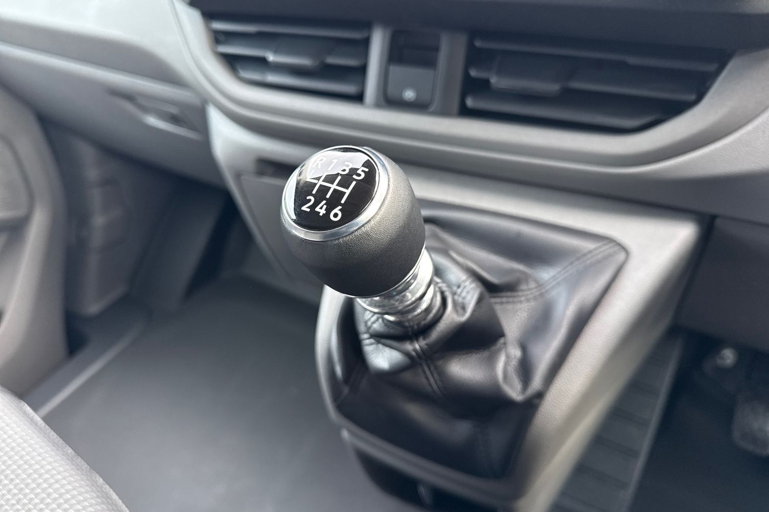 Used Volkswagen Transporter 2025 for sale - 77226327: Photo 22