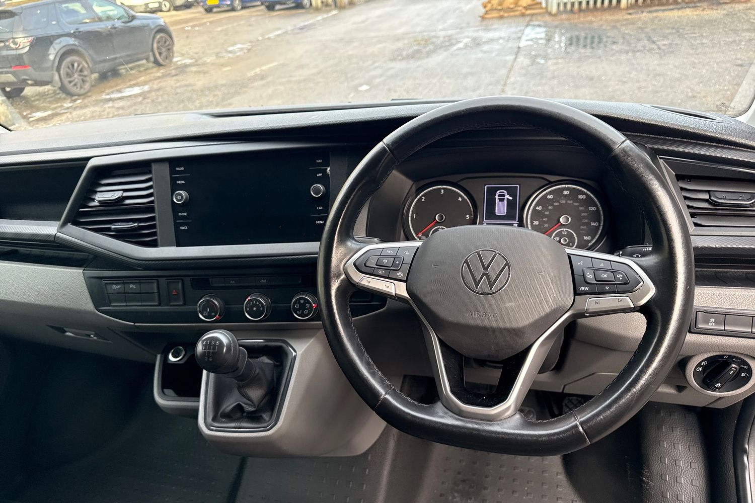 Used Volkswagen Transporter 2024 for sale - 76934280: Photo 18