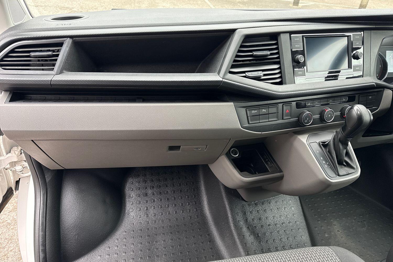 Used Volkswagen Transporter 2024 for sale - 77919297: Photo 14