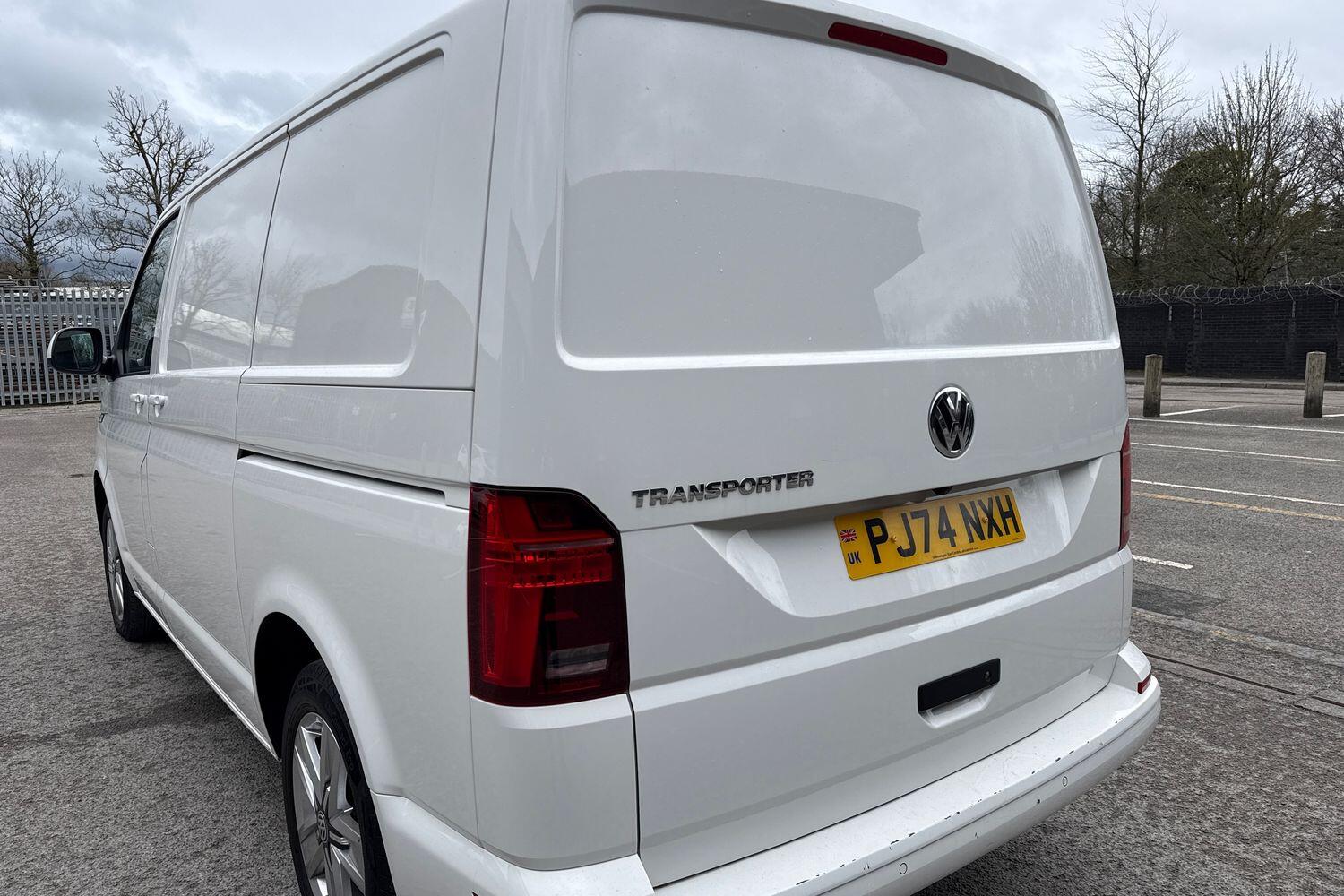 Used Volkswagen Transporter 2024 for sale - 77919297: Photo 15