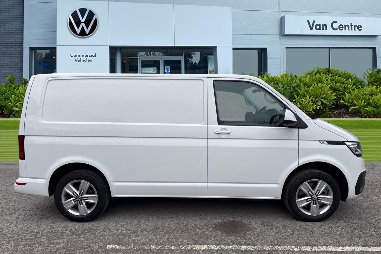 Used Volkswagen Transporter 2024 for sale - 77919297: Photo 3