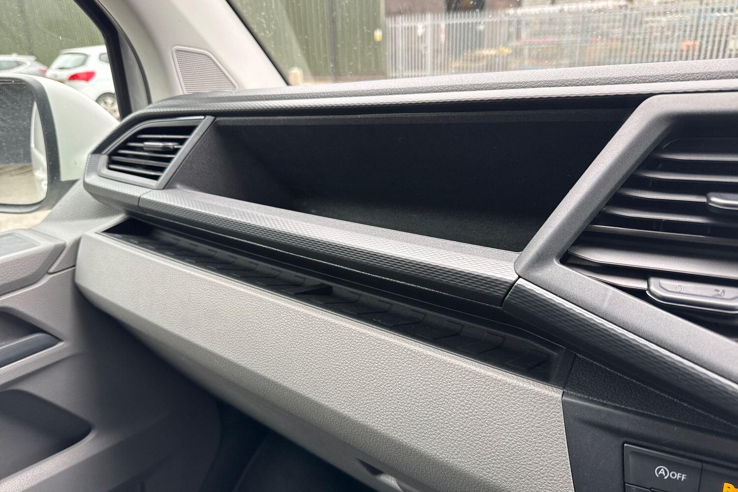 Used Volkswagen Transporter 2024 for sale - 77919297: Photo 42