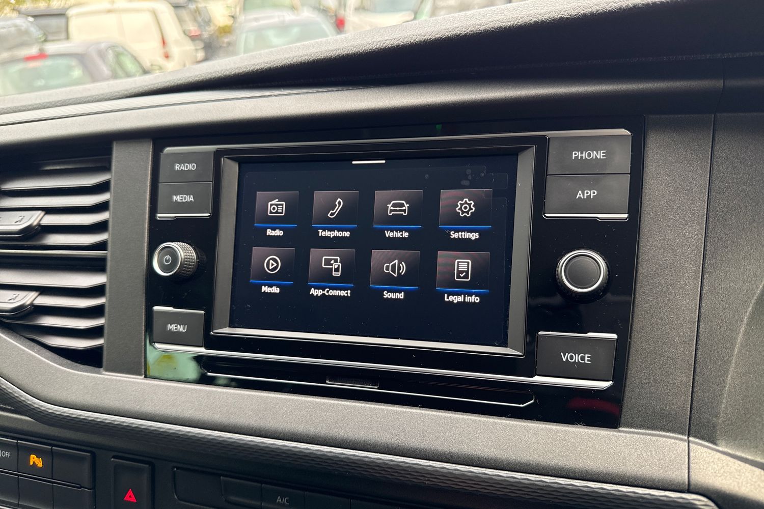 Used Volkswagen Transporter 2024 for sale - 76972799: Photo 17