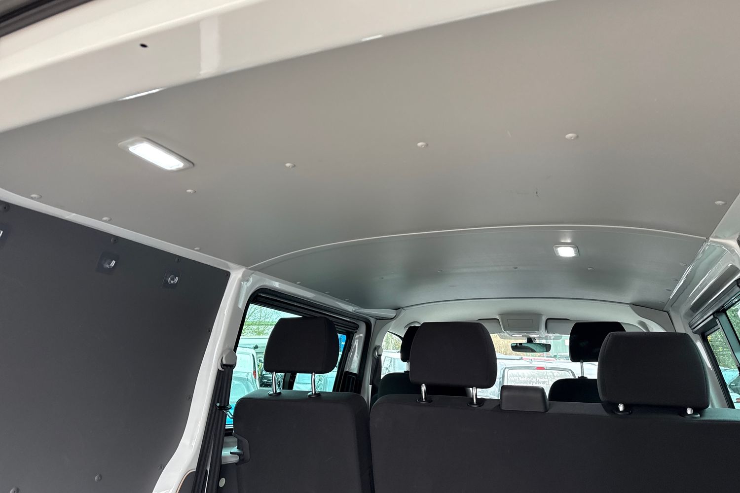 Used Volkswagen Transporter 2024 for sale - 76972799: Photo 31