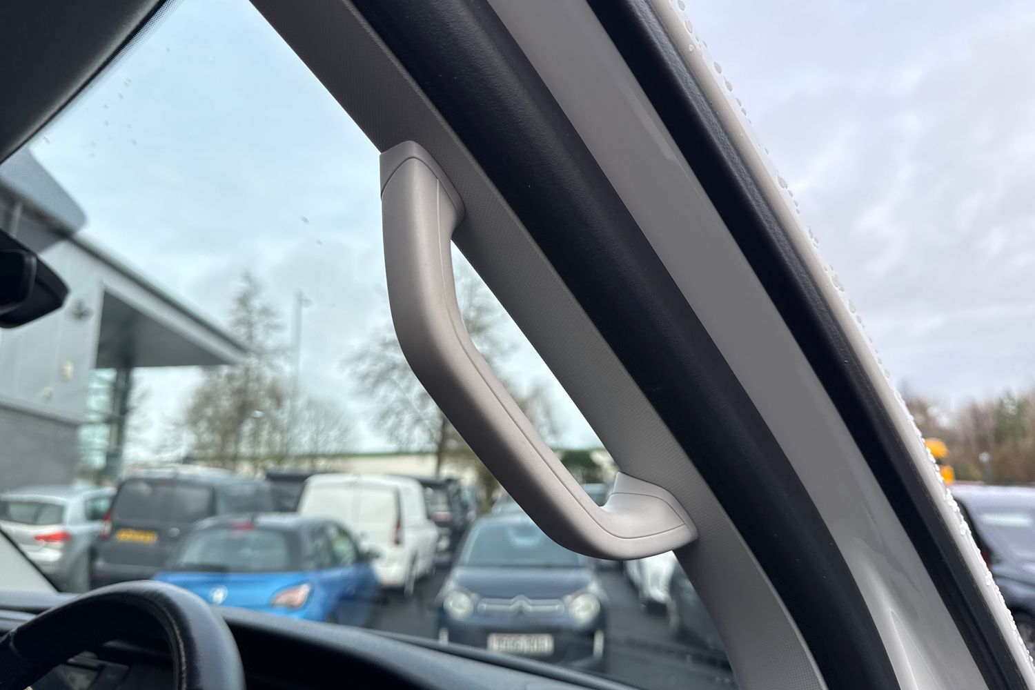 Used Volkswagen Transporter 2024 for sale - 76972799: Photo 32