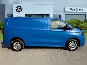 Used Volkswagen Transporter 2025 for sale - 77048529: Photo
