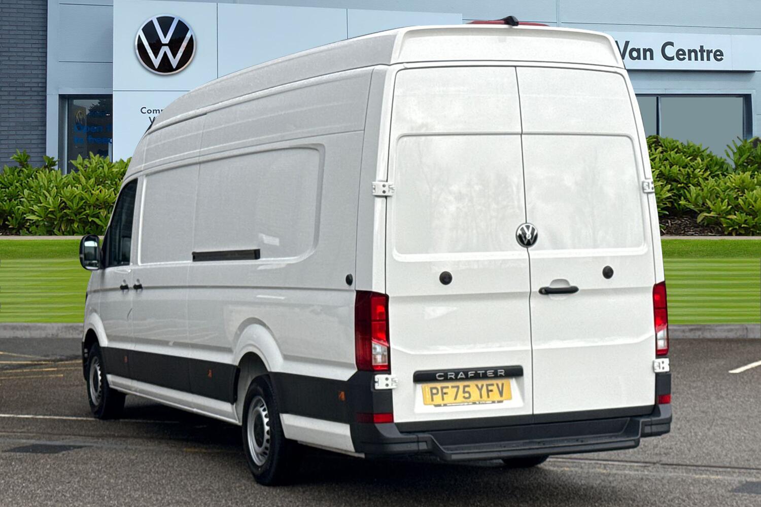 Used Volkswagen Crafter 2026 for sale - 77733645: Photo 2