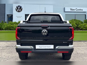 Used Volkswagen Amarok 2024 for sale - 75525083: Photo