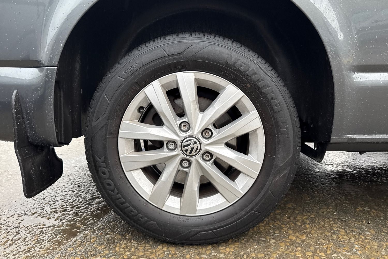 Used Volkswagen Transporter 2024 for sale - 77199364: Photo 11