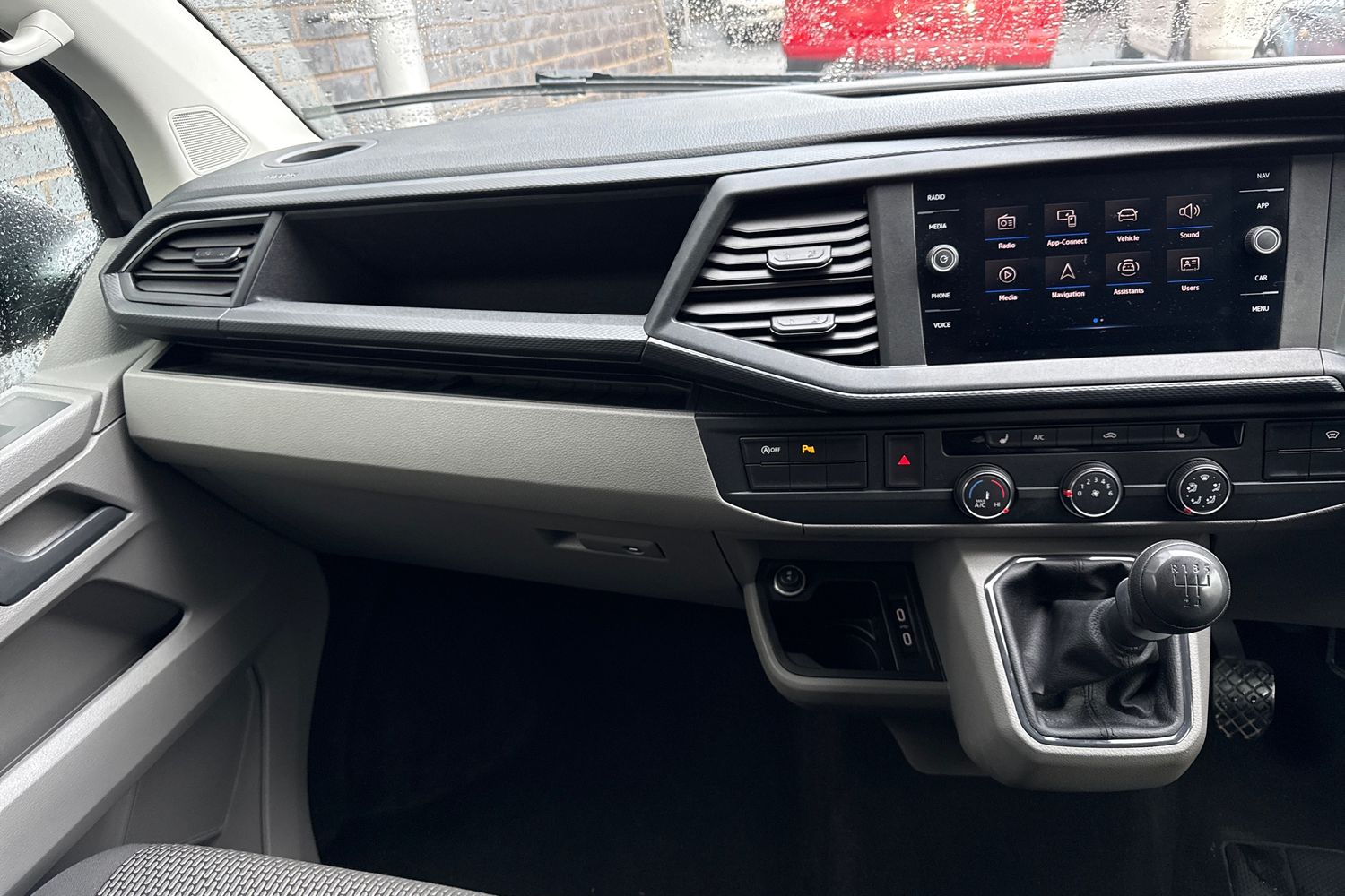 Used Volkswagen Transporter 2024 for sale - 77199364: Photo 20