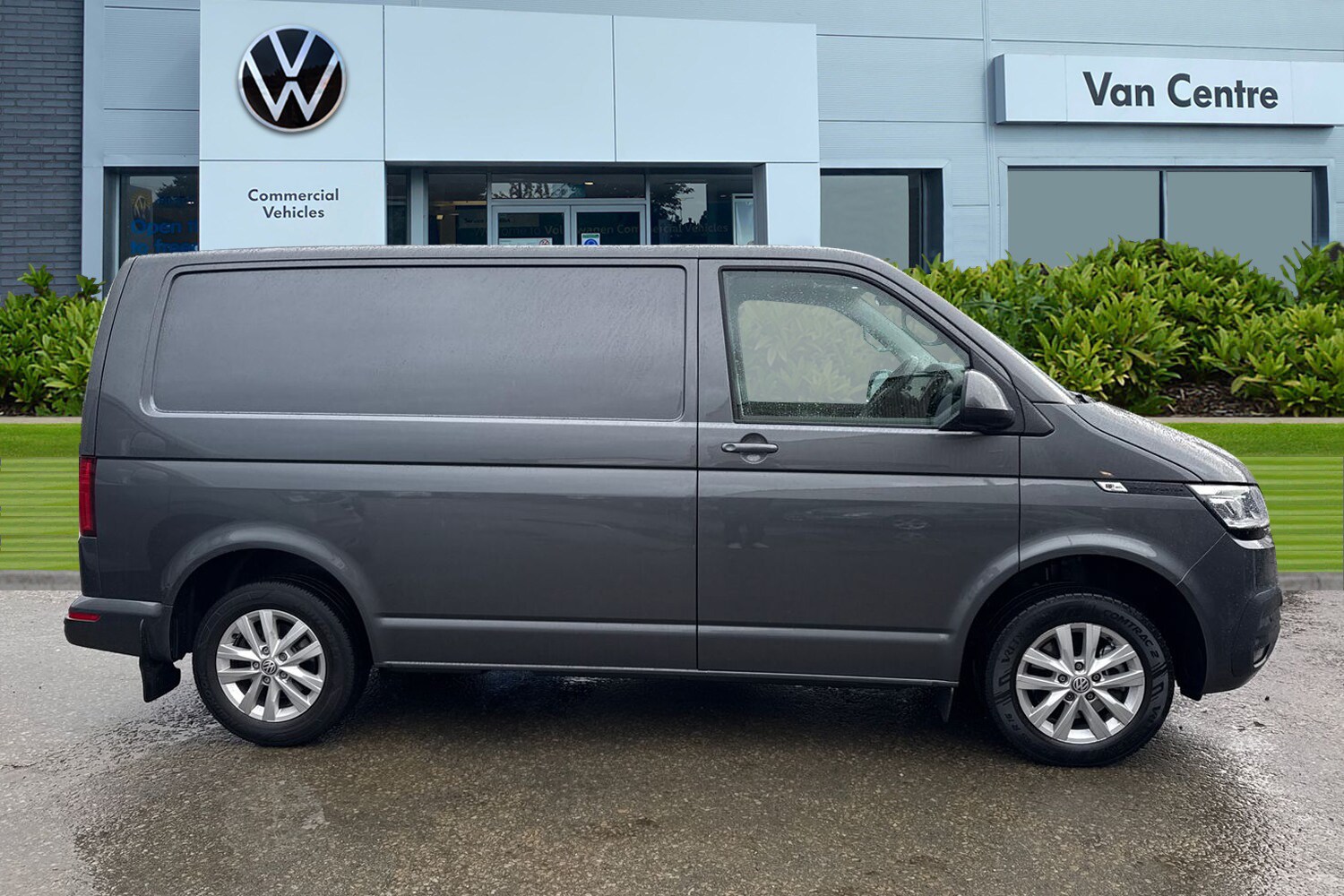 Used Volkswagen Transporter 2024 for sale - 77199364: Photo 3