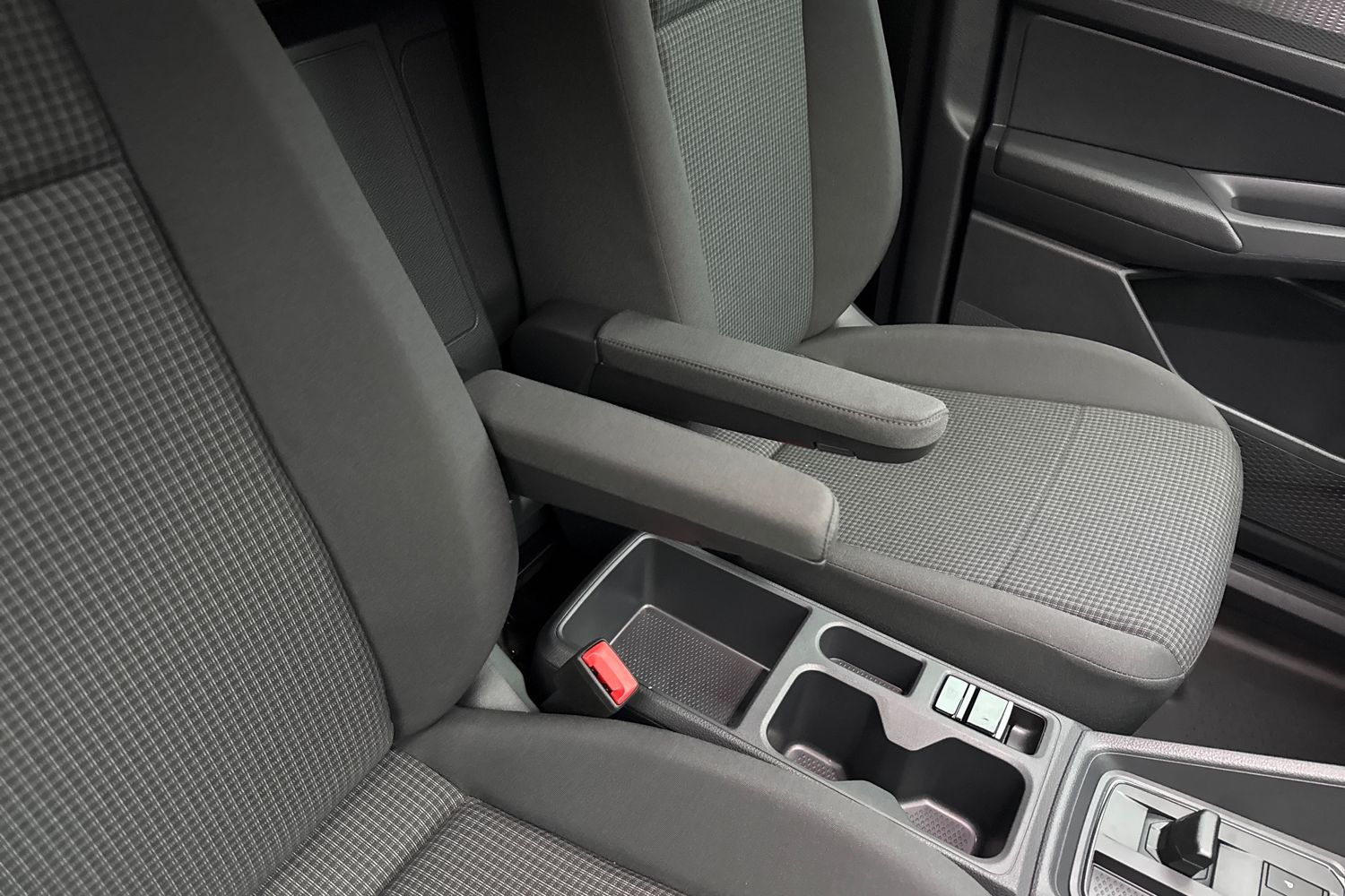 Used Volkswagen Caddy Maxi 2025 for sale - 77460604: Photo 38