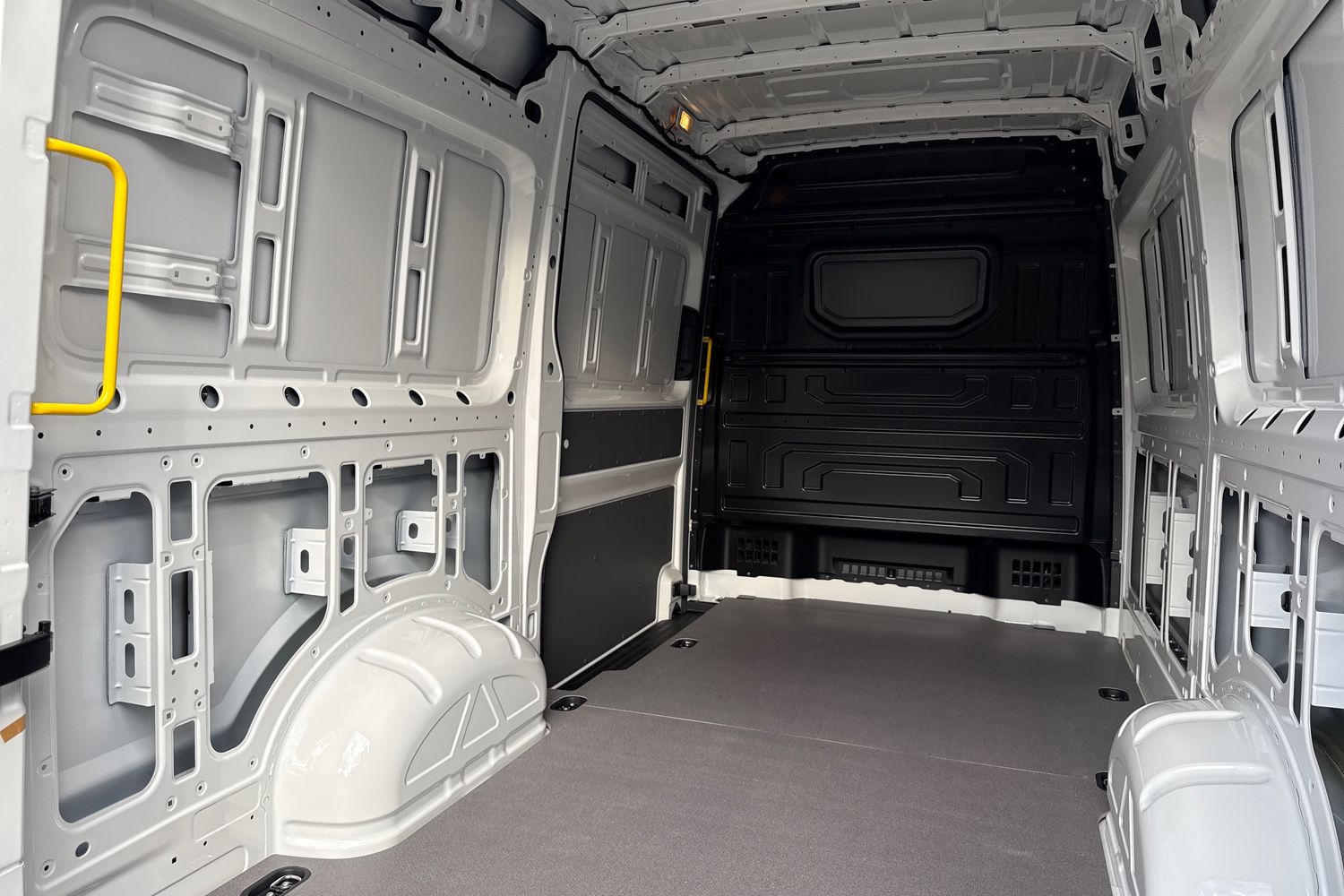 Used Volkswagen Crafter 2025 for sale - 76364581: Photo 43
