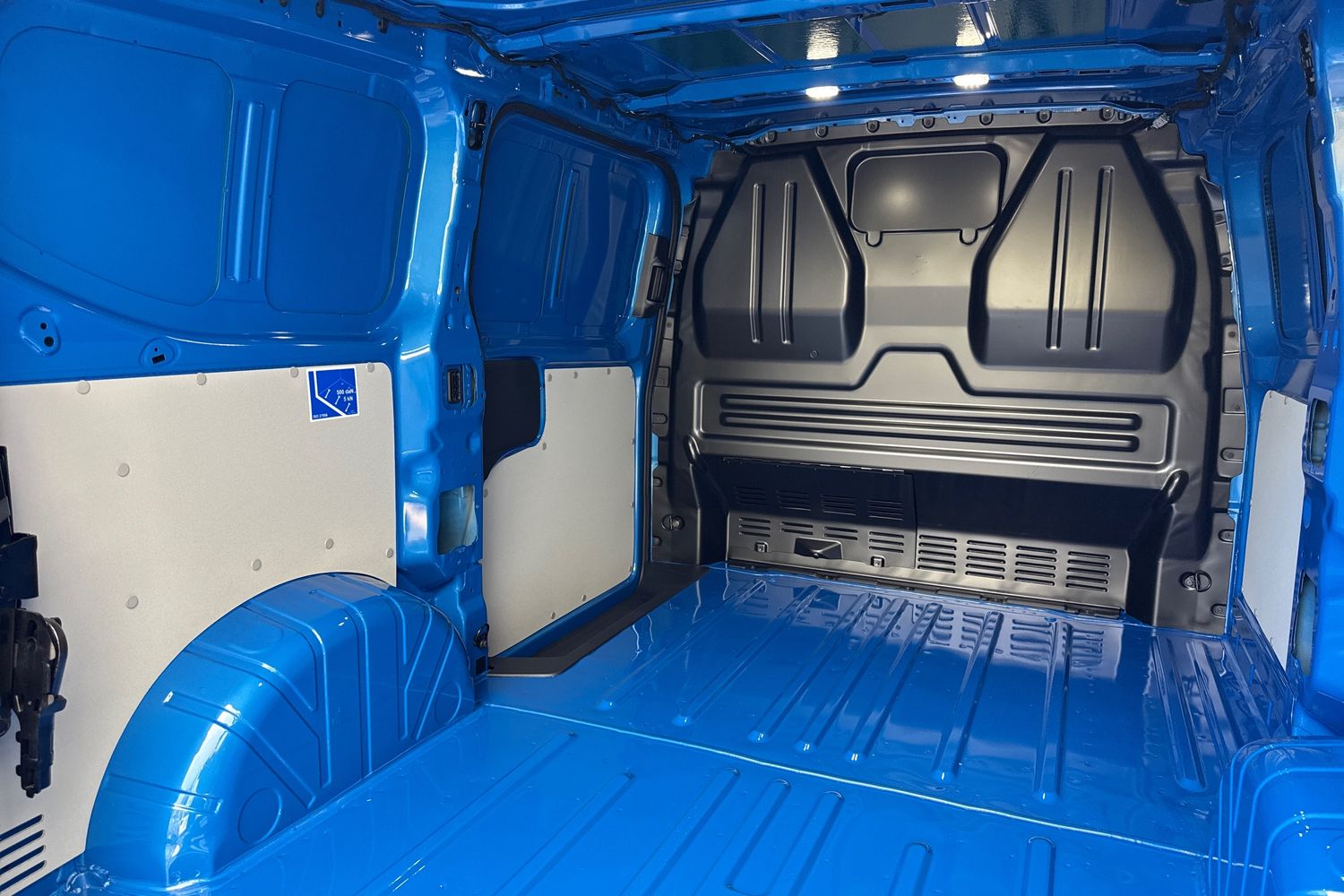 Used Volkswagen Transporter 2025 for sale - 76364595: Photo 39