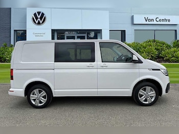 Used Volkswagen Transporter 2024 for sale - 79055329: Photo