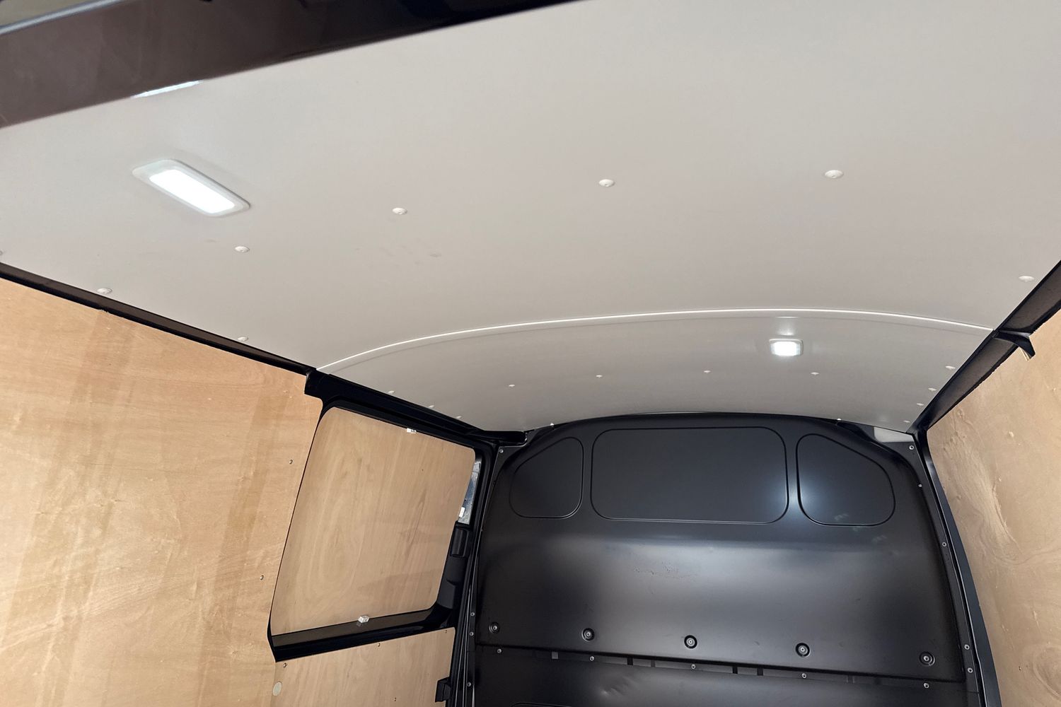 Used Volkswagen Transporter 2024 for sale - 76641757: Photo 36