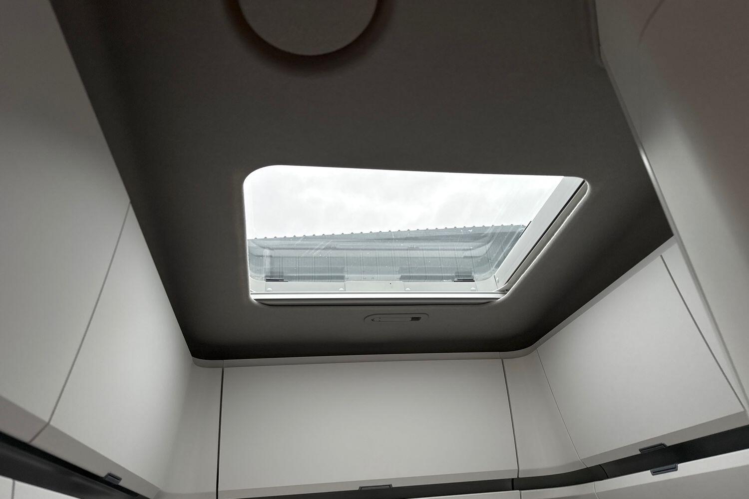 Used Volkswagen California 2025 for sale - 77890597: Photo 32