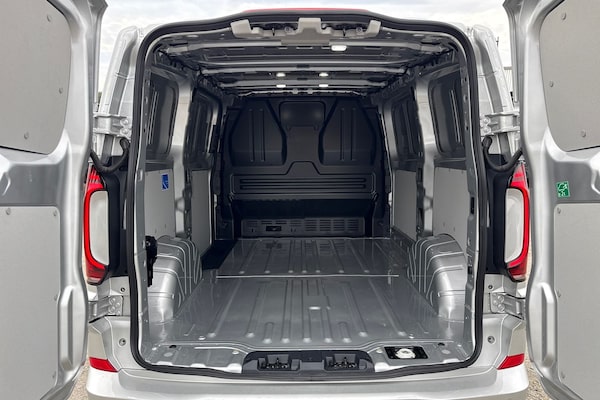 Used Volkswagen Transporter 2025 for sale - 76194091: Photo 6