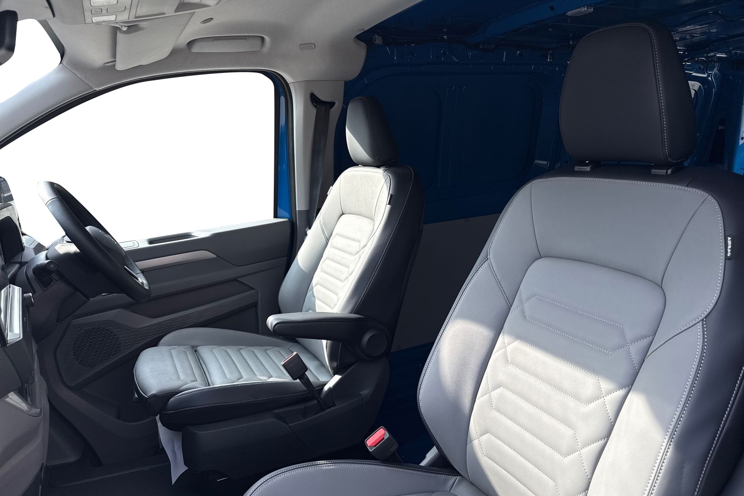 Used Volkswagen Transporter 2025 for sale - 76909402: Photo 15