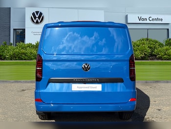 Used Volkswagen Transporter 2025 for sale - 76133705: Photo 4