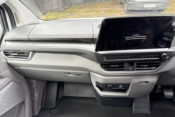 Used Volkswagen Transporter 2025 for sale - 76119860: Photo 19